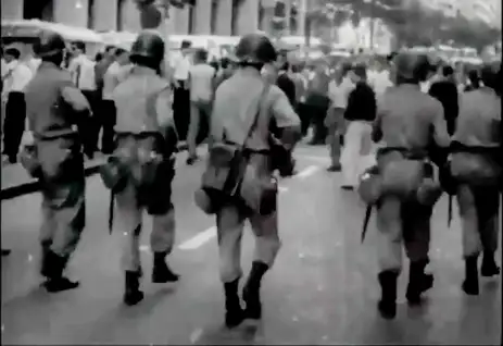 Golpe de 1964: manutenção de tutela militar permitiu golpismo do 8/1