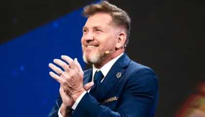 Presidente da Conmebol, Alejandro Domínguez, pede desculpas