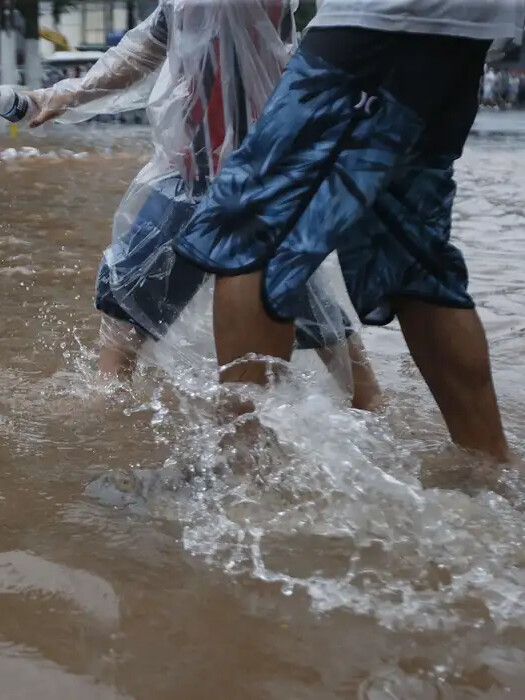 Chuvas deixam cidade de SP em estado de atenção para alagamentos